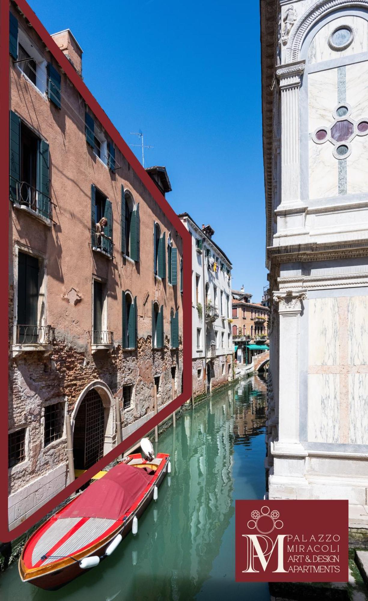 Palazzo Miracoli Apartment